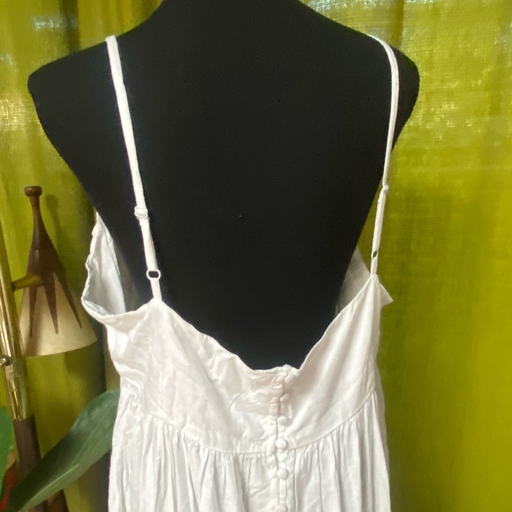 ASOS Lightweight Tiered White Dress - Picture 4 of 8